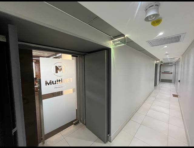 62M² OFFICE TO LET IN GREEN POINT